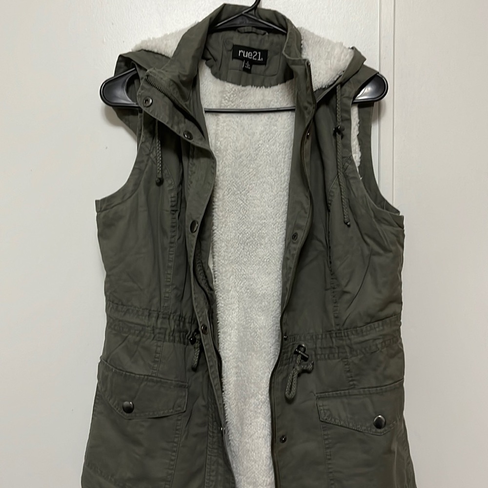 Size large, Rue 21 brand, NWOT